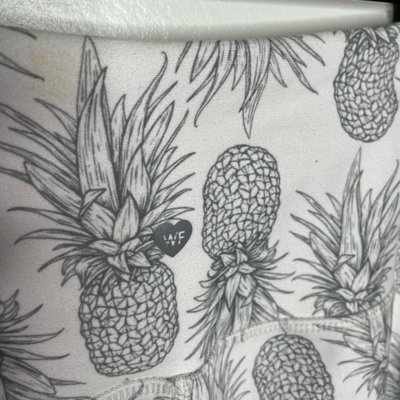White Fox White Pineapple High Rise Leggings Womens S - Picture 6 of 10